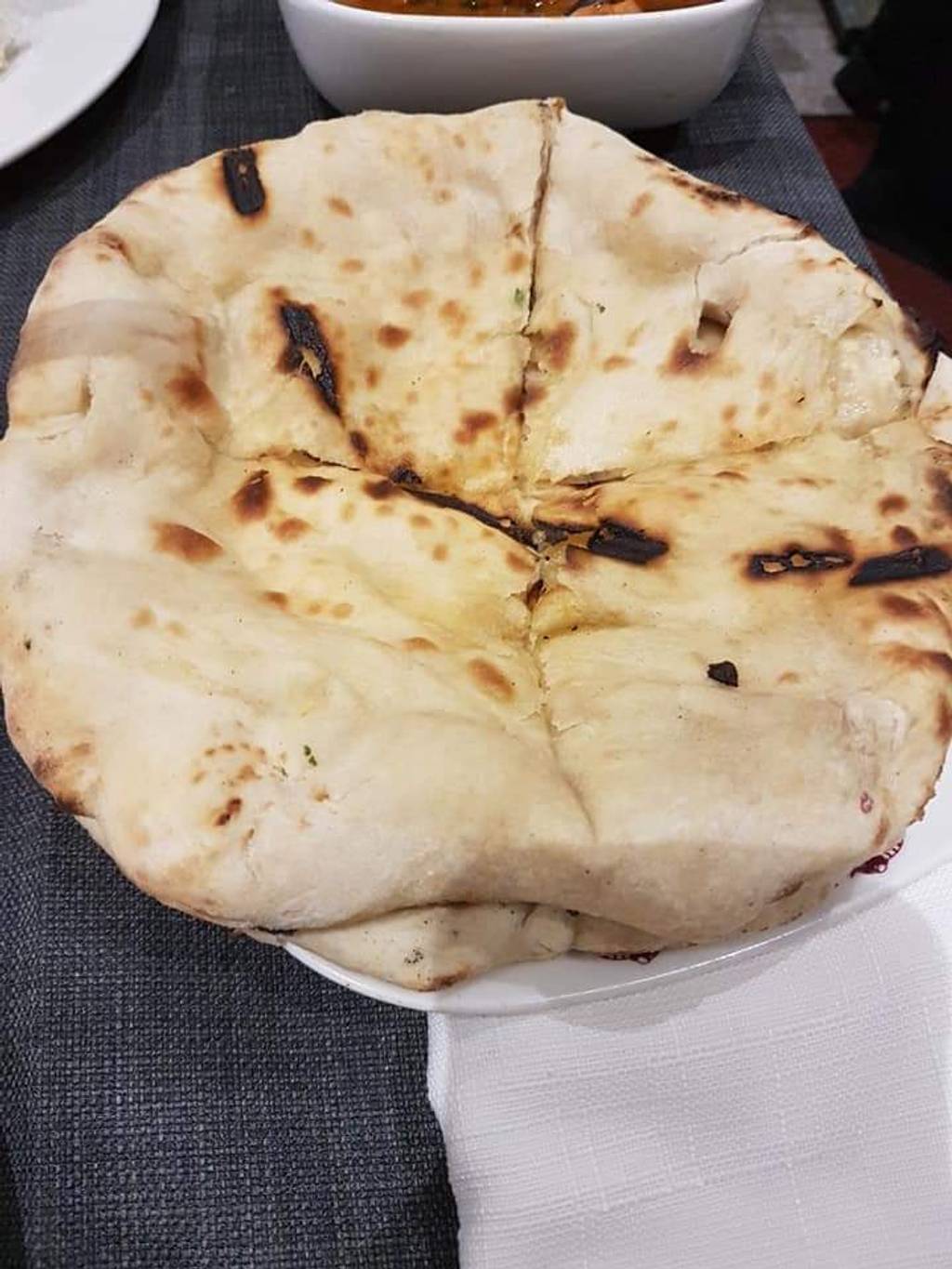 Restaurant Kashmir Strasbourg - Naan Food Dish Cuisine Flatbread