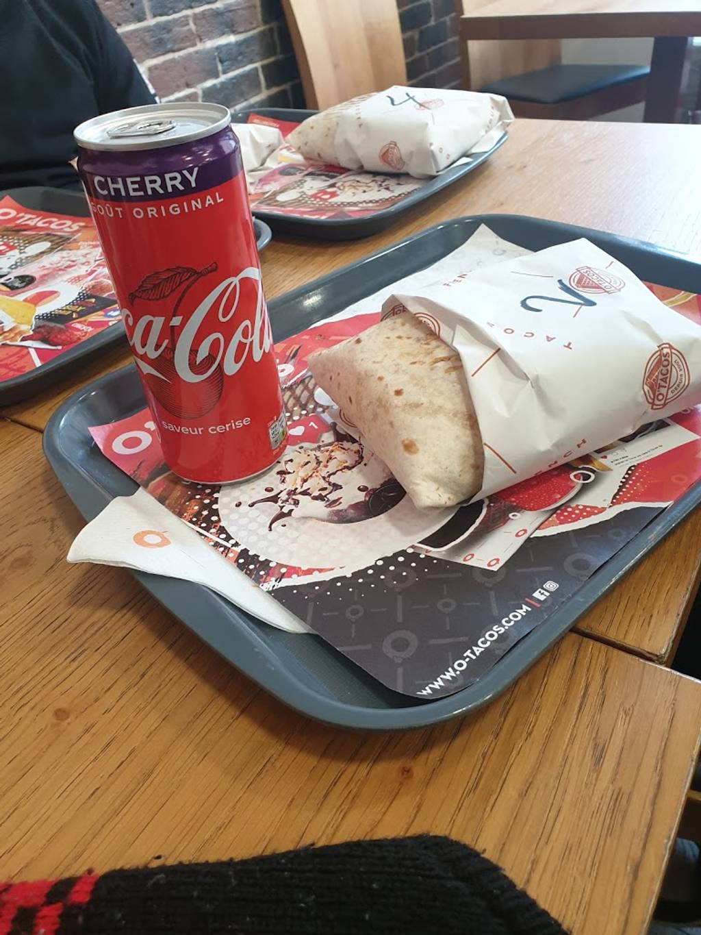 O'Tacos - Voisins-le-Bretonneux Fast-food Voisins-le-Bretonneux - Cola Coca-cola Food Drink Carbonated soft drinks