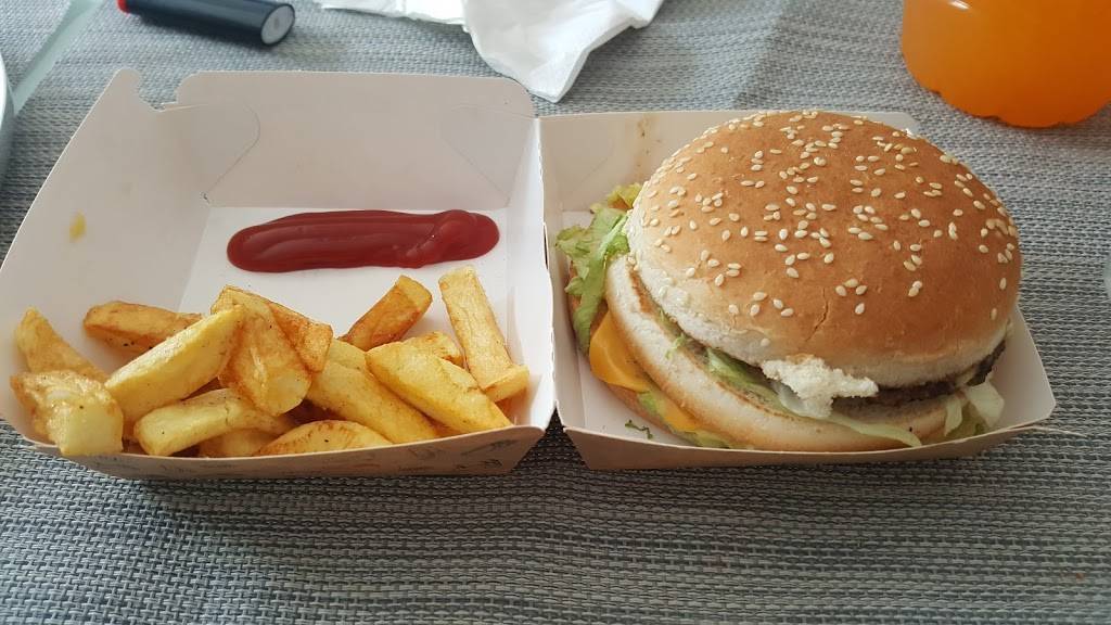 Burger Qui Fume Burger Douai - Dish Food Junk food Fast food Hamburger