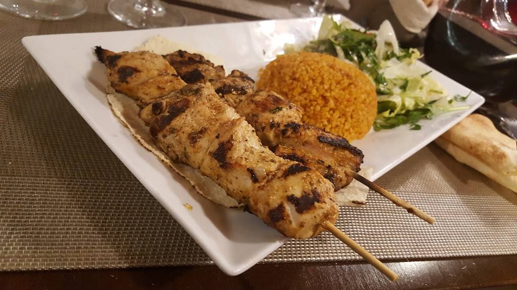 Le Loubnane Grillades Paris - Dish Food Cuisine Souvlaki Shish taouk