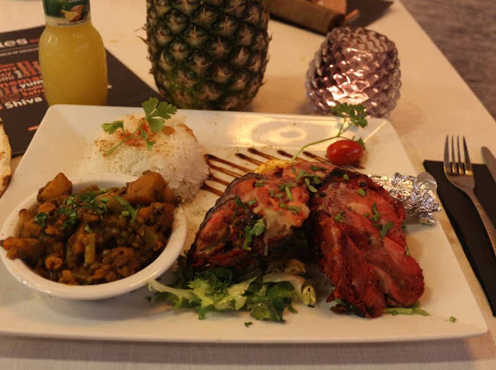 AUX INDES EXPRESS Lille - Dish Food Cuisine Ingredient Meat
