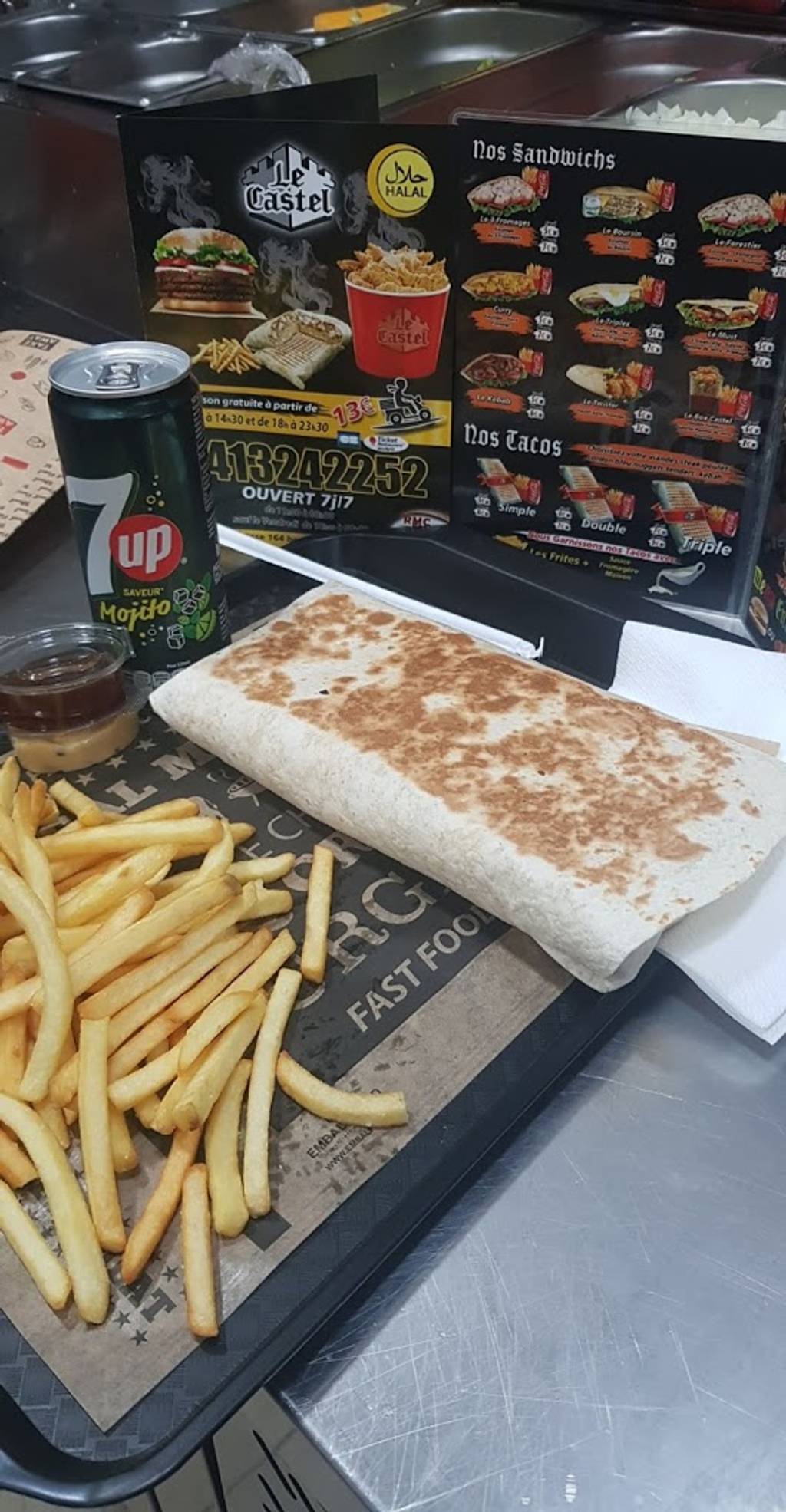 Le castel Marseille - Food Fast food Dish Junk food Cuisine