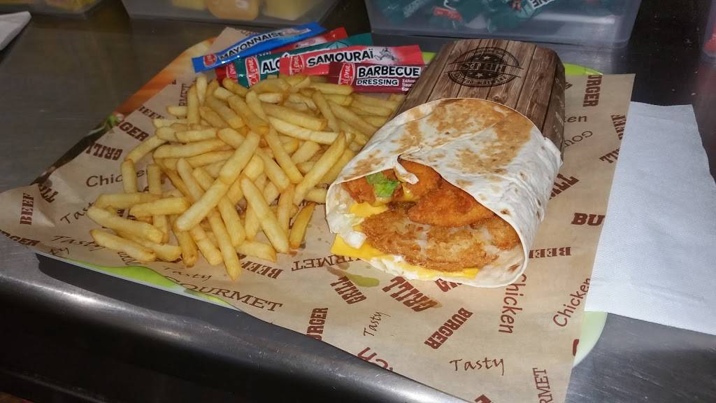 SO DRIVE BURGER TOURCOING PHALEMPINS Burger Tourcoing - Dish Food Junk food French fries Fast food