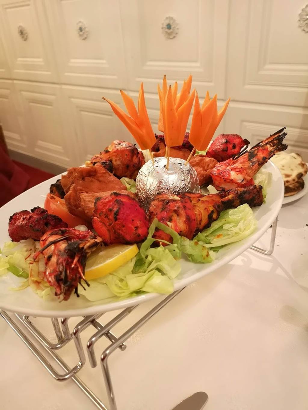 Le Palais du Maharajah Marseille - Dish Food Cuisine Lobster Seafood