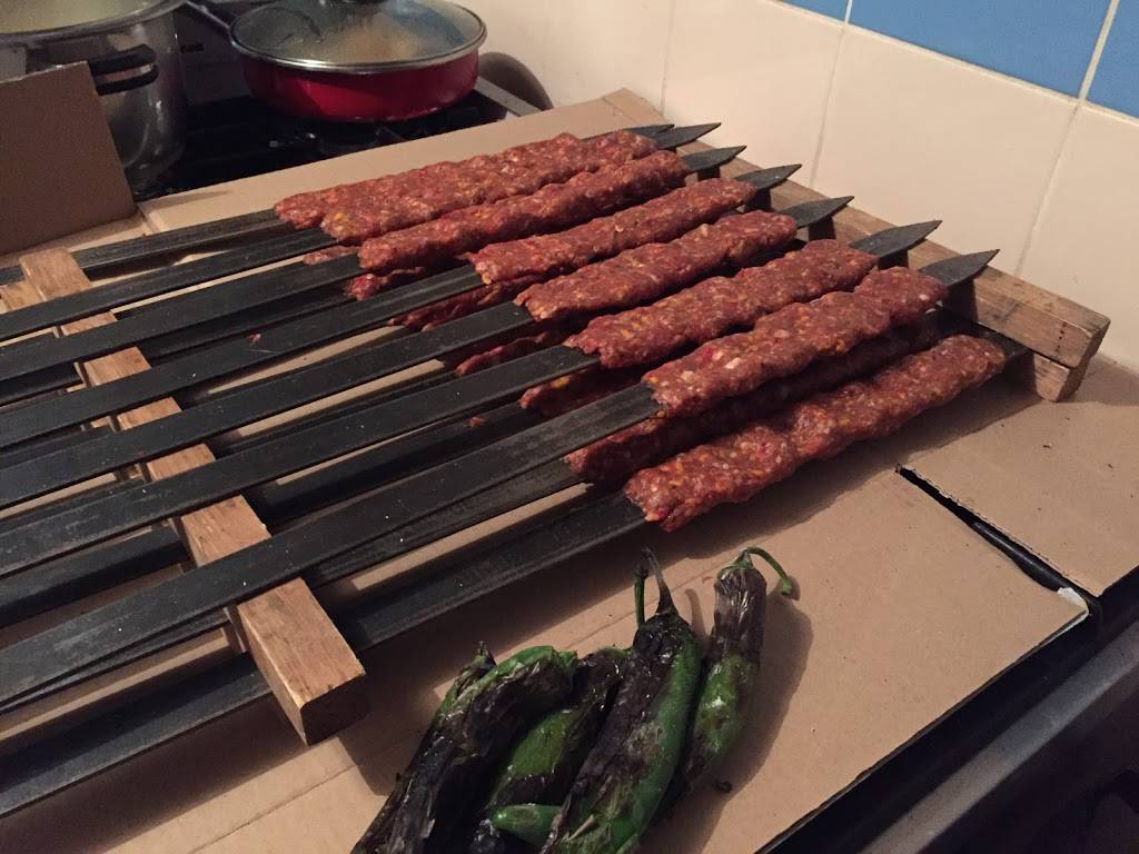 Restaurant Anatolie Grillades Montargis - Food Dish Cuisine Arrosticini Skewer