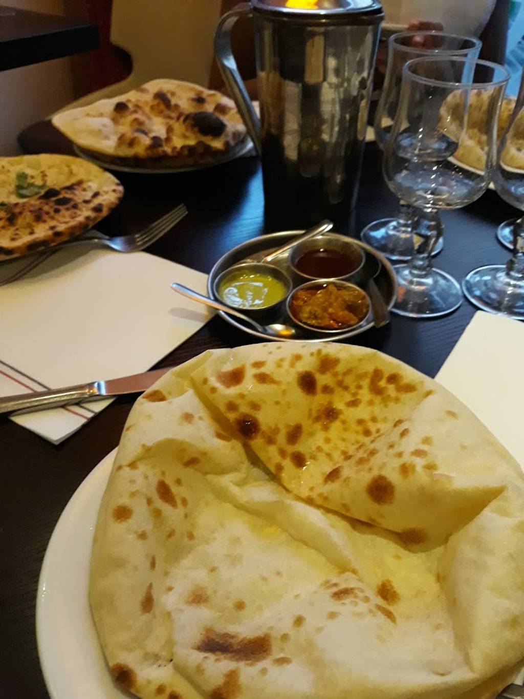 Gujarat Indien Montreuil - Dish Food Cuisine Naan Ingredient