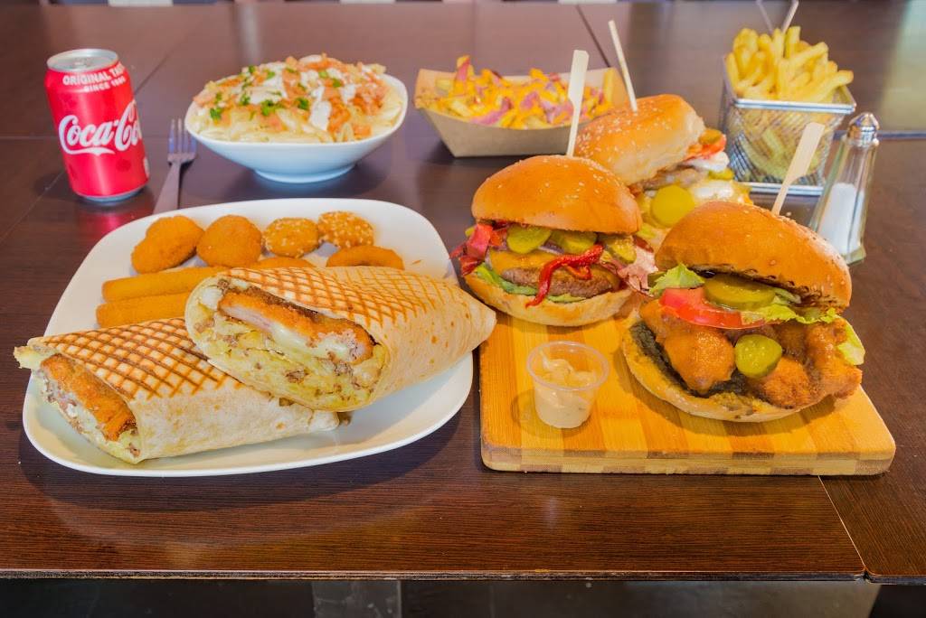 Nessma Burger Américain Bobigny - Dish Food Cuisine Junk food Meal