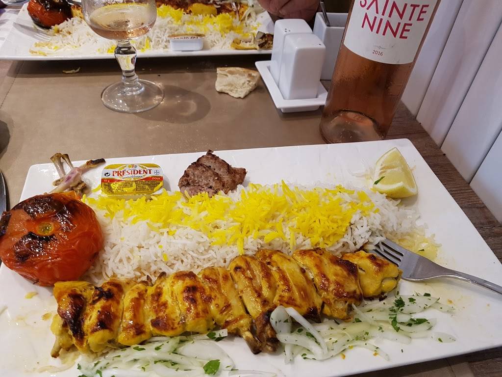 Restaurant Téhéran Paris - Dish Food Cuisine Chelow kabab Kebab