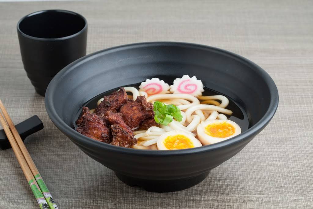 OSAKA Street Food Nancy - Food Tableware Rice noodles Ingredient Staple food