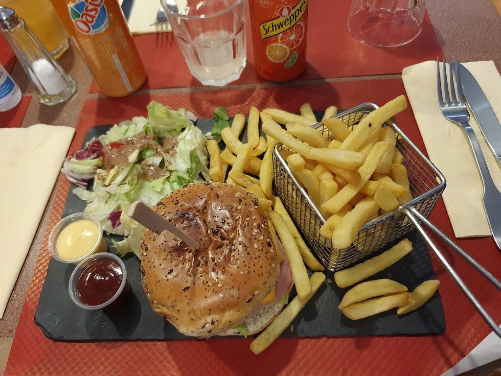 L' Estrade Roubaix - Food Tableware Table Plate French fries