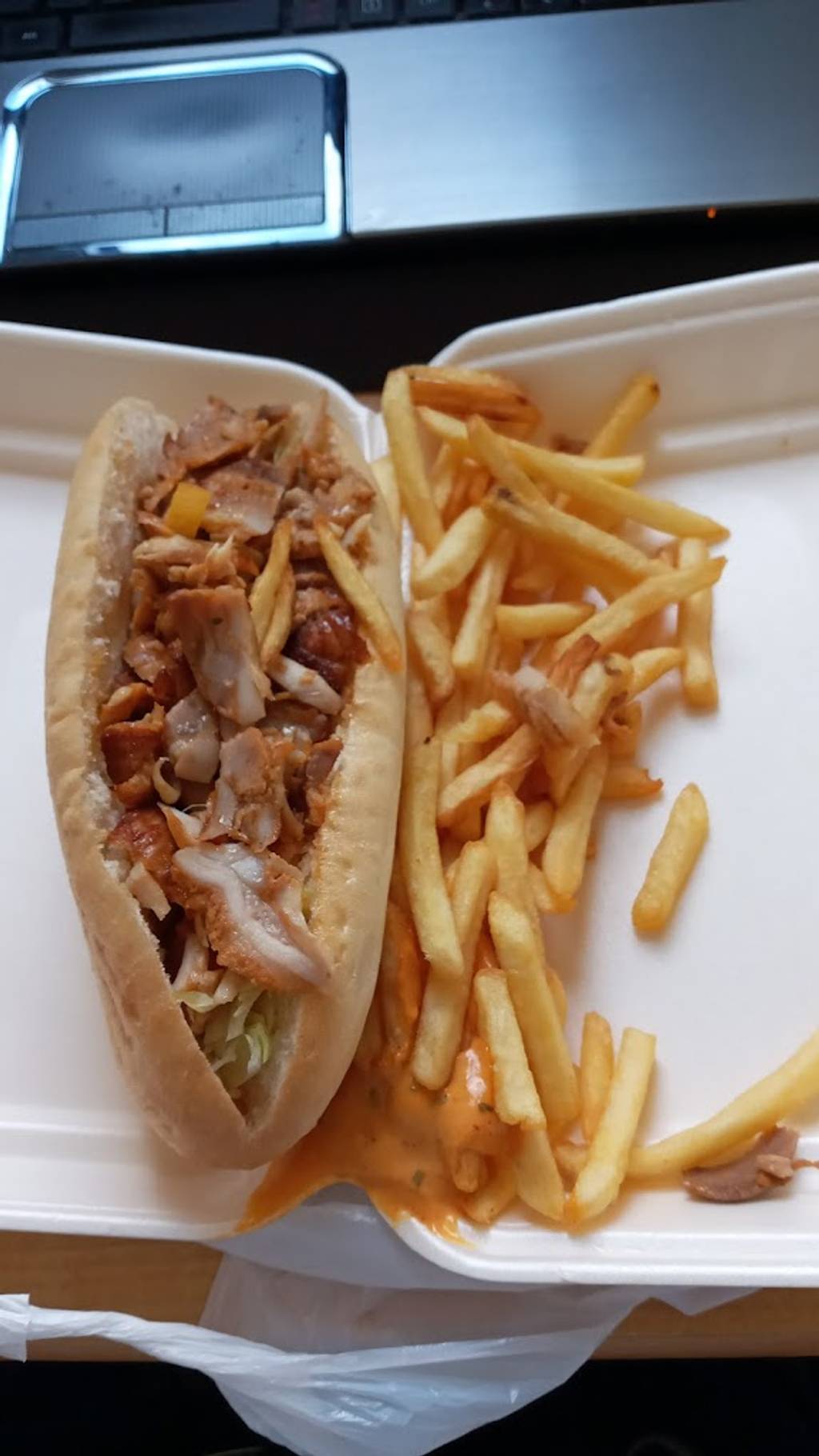 Bodrum Troyes - Food French fries Hot dog bun Ingredient Sandwich