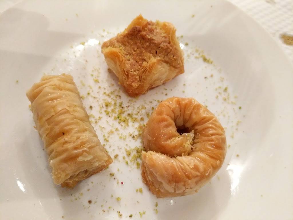 Le Vieux Cèdre Libanais Annecy - Food Cuisine Dish Ingredient Baklava