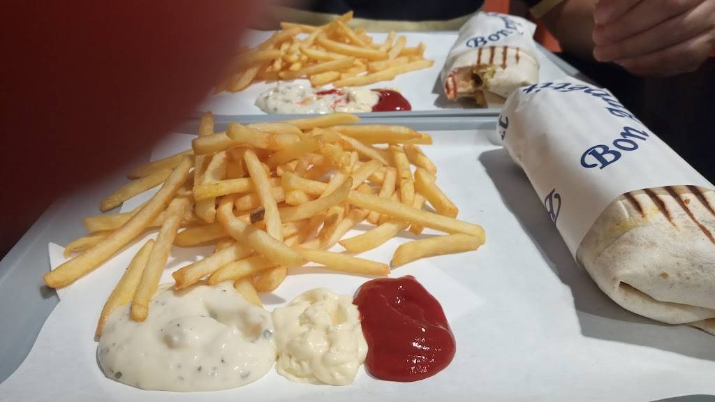 BB Tacos Étampes - Food French fries Ingredient Tableware Plate