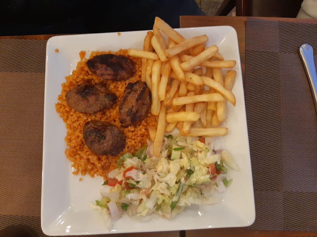 Diwan - Grillades au feu de bois Fast-food La Courneuve - Dish Food Cuisine Fried food Ingredient