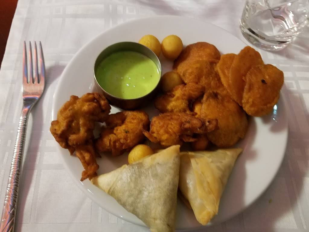 Le Kashmir Laval - Dish Food Cuisine Fried food Ingredient