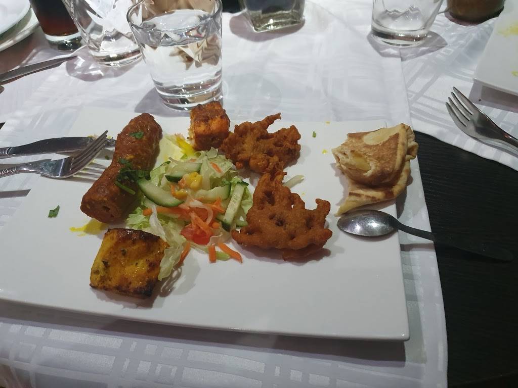Le Kashmir Laval - Dish Food Cuisine Meal Ingredient
