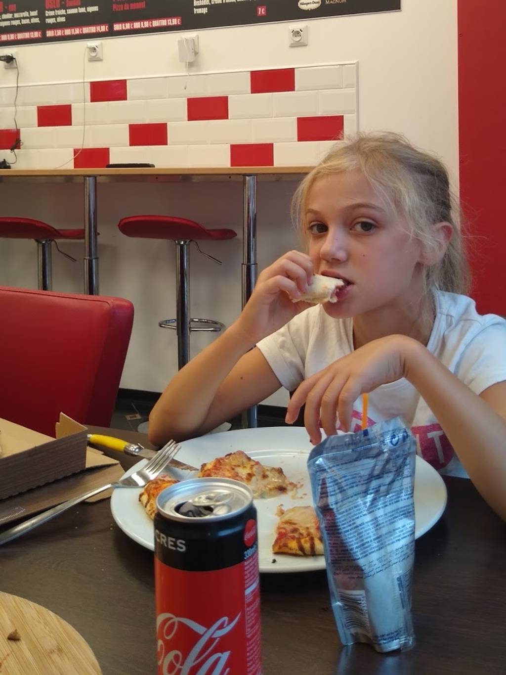 LA PIZZA DE PAPEL Douai - Fast food Junk food Eating Coca-cola Snack