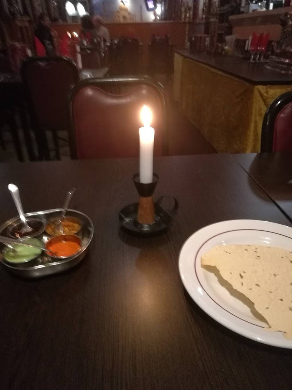 Indien Royal Indien Paris - Candle Lighting Meal Table Food