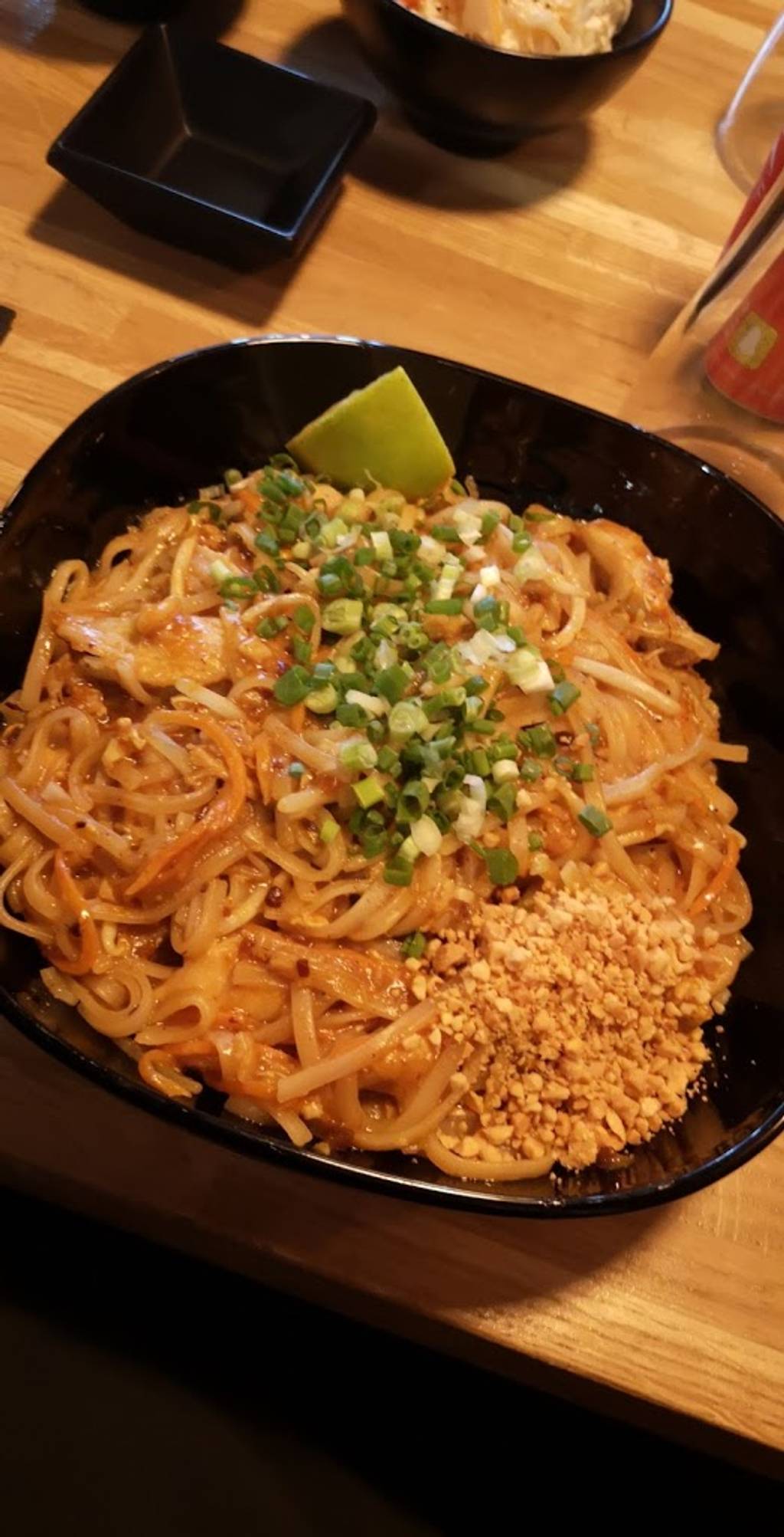BORAQ Japonais Vitry-sur-Seine - Dish Food Cuisine Pad thai Ingredient