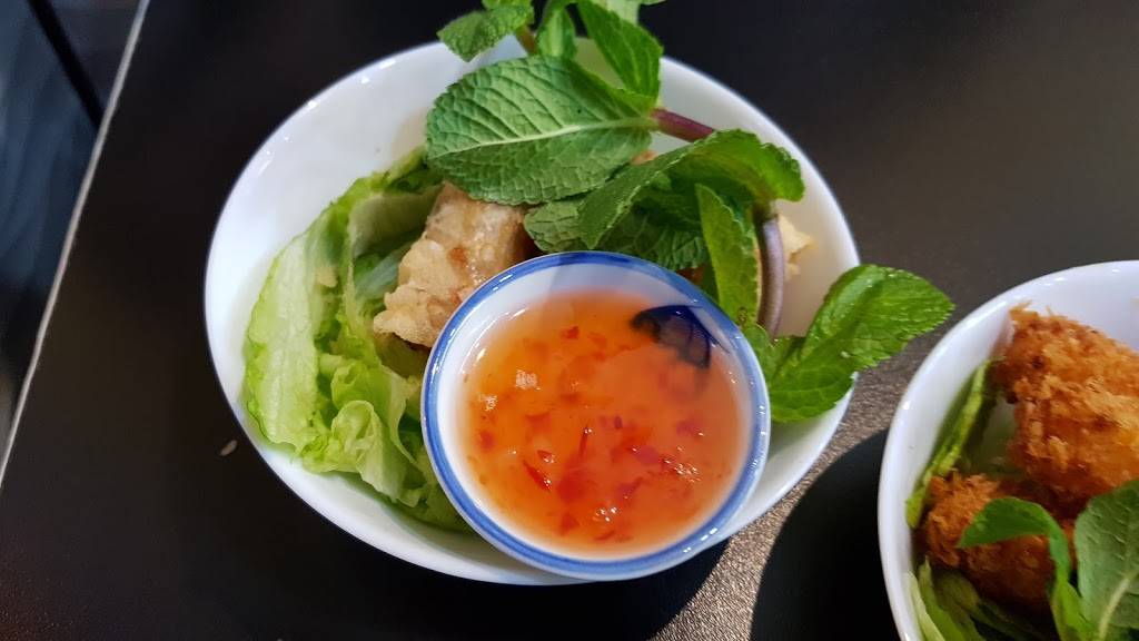 Régal Thaï Thaïlandais Cachan - Dish Food Cuisine Ingredient Produce