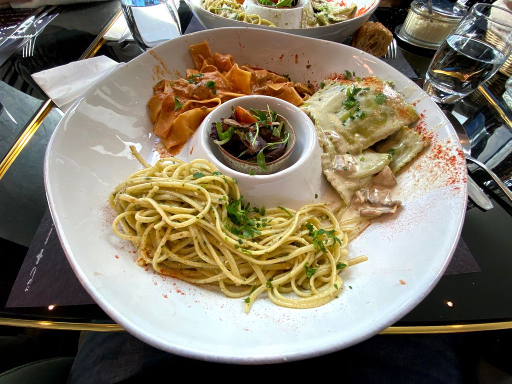 Le Monti Italien Arcueil - Dish Food Cuisine Spaghetti Fried noodles