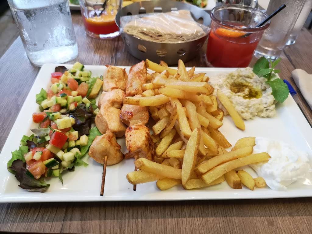 Guénat's - Restaurant Martigues Grillades Martigues - Dish Food Cuisine Junk food French fries