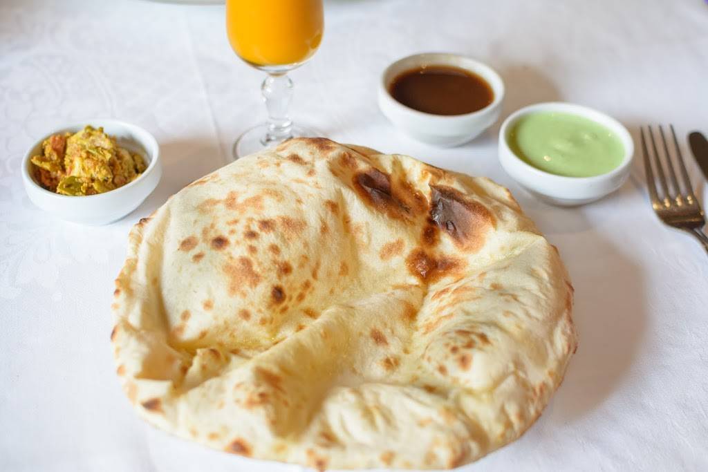 SOHNA PUNJAB Paris - Dish Food Cuisine Naan Roti canai