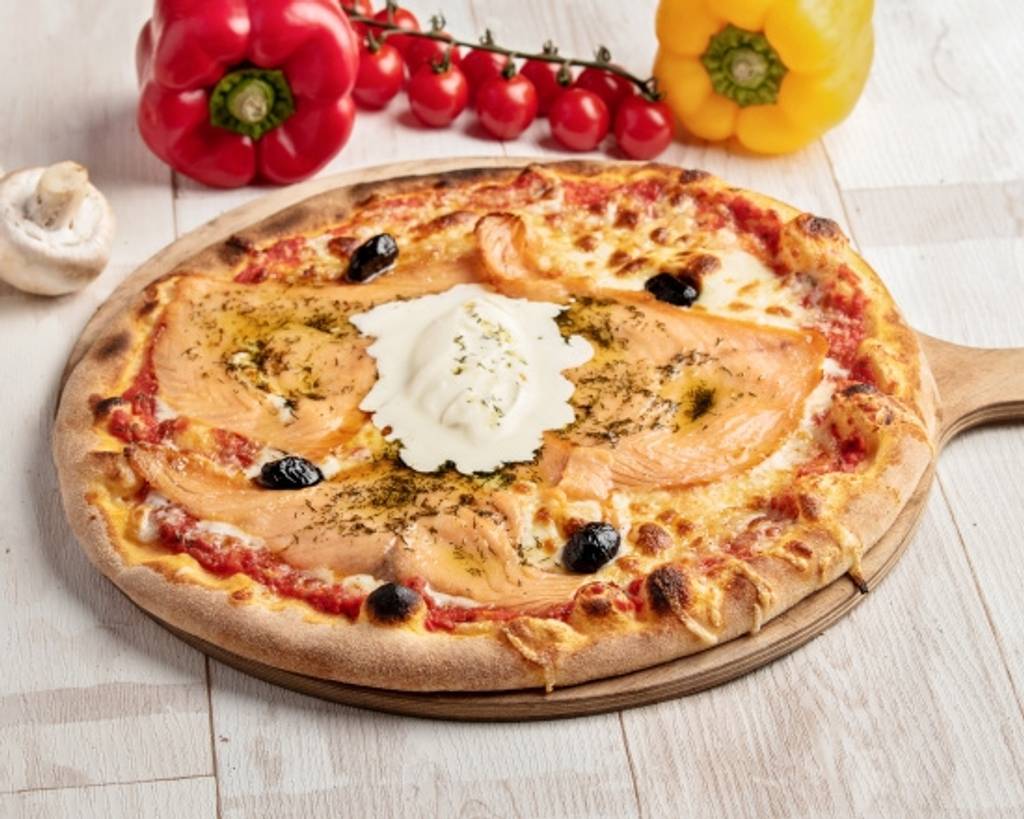 La sicilienne des pizzas Lyon - Dish Food Cuisine Pizza Ingredient