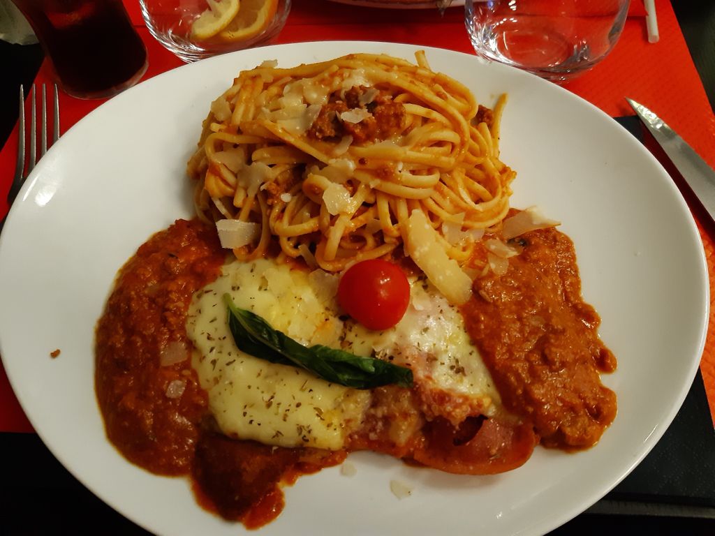 L' emporter Factory Italien Saint-Pierre - Dish Food Cuisine Ingredient Meat