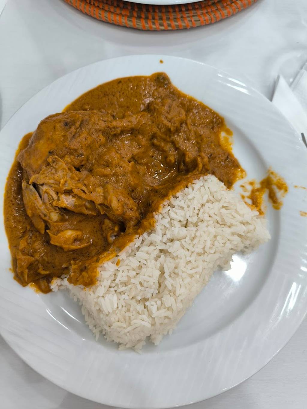 Sora La Belle Chambly - Food White rice Rice and curry Ingredient Tableware