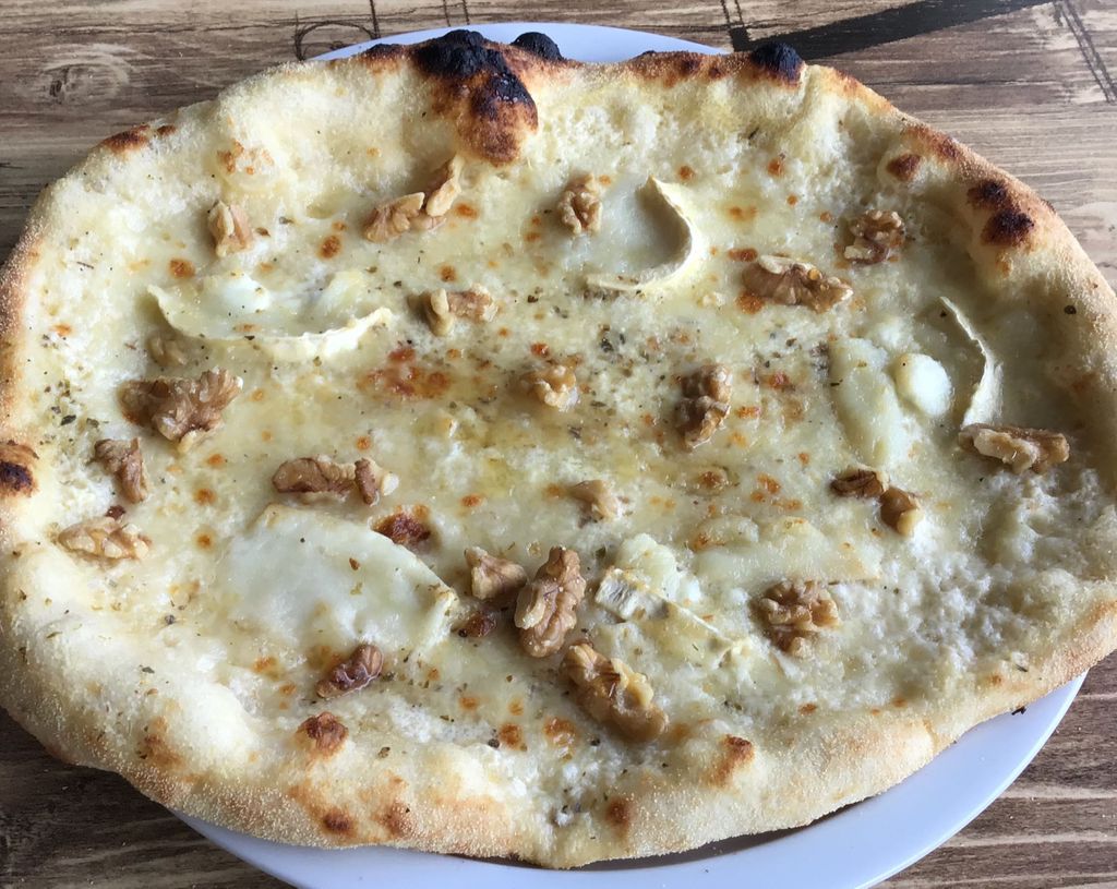 Matt’s Pizza Pizza Savigny-sur-Orge - Dish Food Cuisine Naan Flatbread