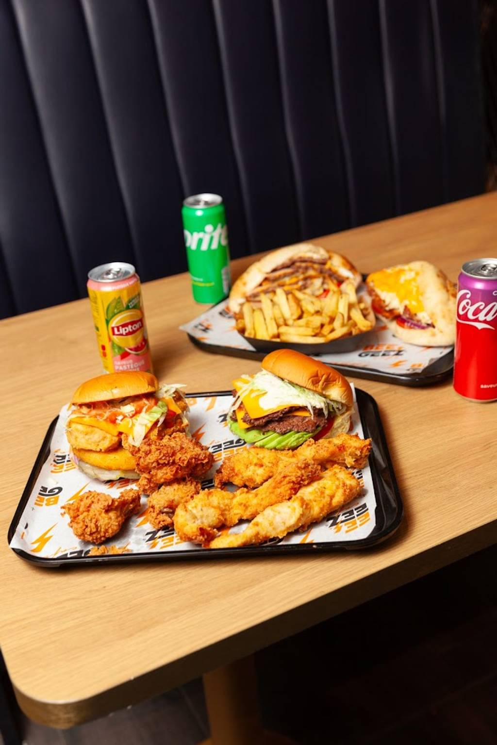 Beegee'z Café ⚡️🍔 Flins-sur-Seine - Food Fried food Fast food Ingredient Finger food