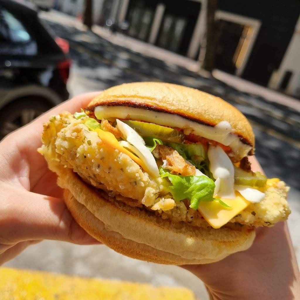 ROAR Burger // Smash burger & Flavours ️‍ Clichy - Food Sandwich Bun Ingredient Recipe