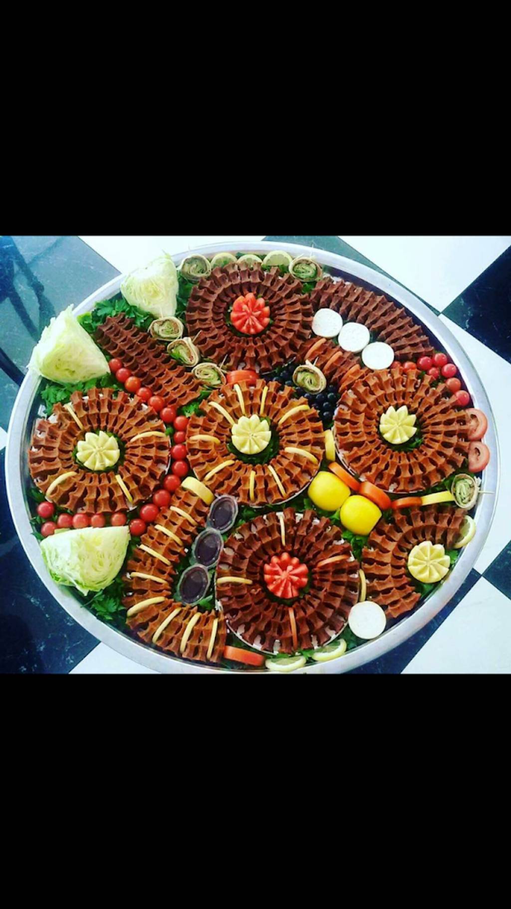 Çigköftem Vegan Turc Mulhouse - Dish Food Cuisine Platter Garnish