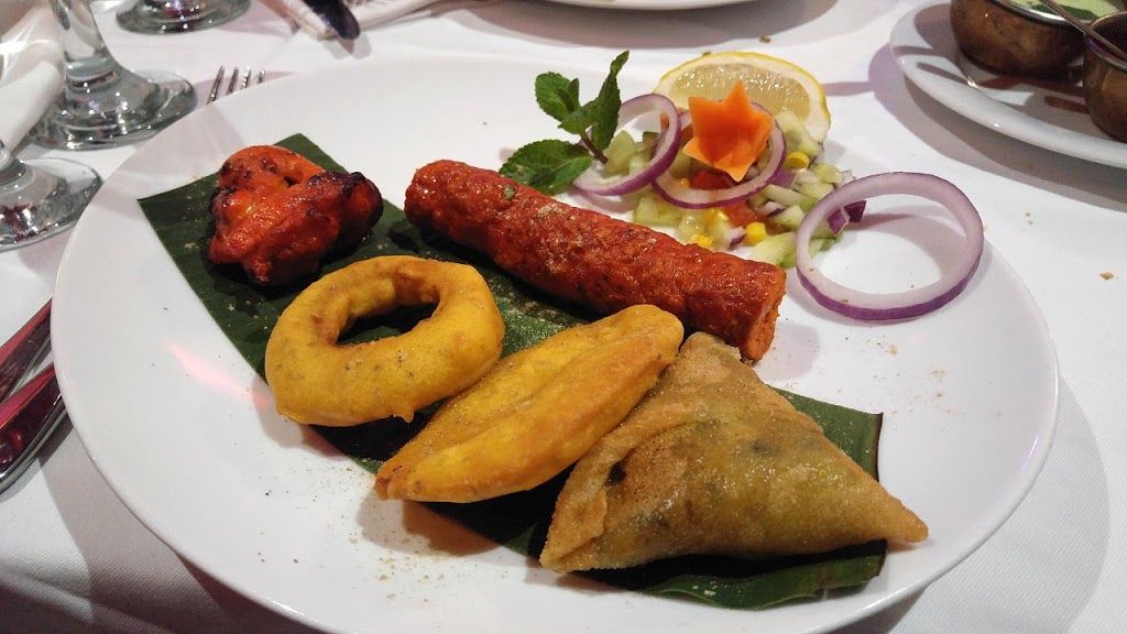 Jaipur Café I Restaurant indien & Brunch à volonté & Buffet à volonté Paris - Dish Food Cuisine Ingredient Fried food