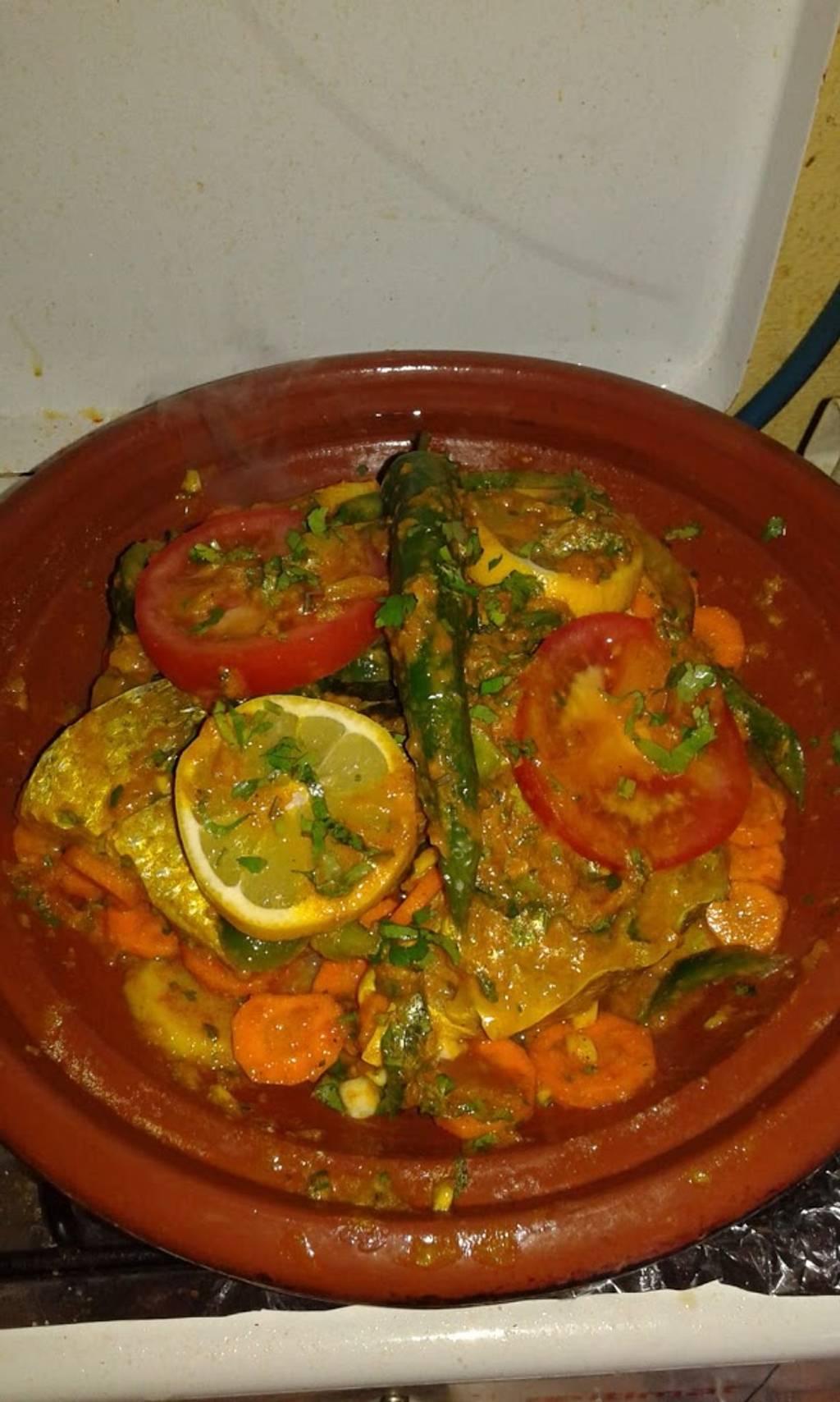 Le Riad de Marrakech Grillades Laroche-Saint-Cydroine - Dish Food Cuisine Curry Ingredient