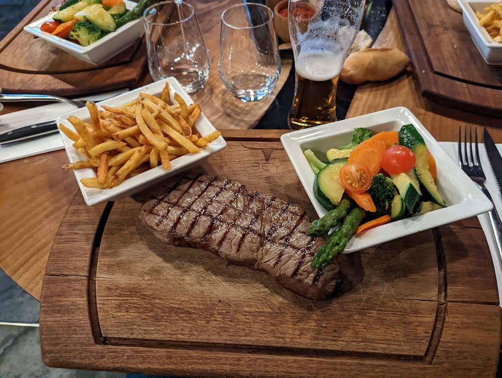 Bey Steakhouse Paris - Food Tableware Table Plate Ingredient
