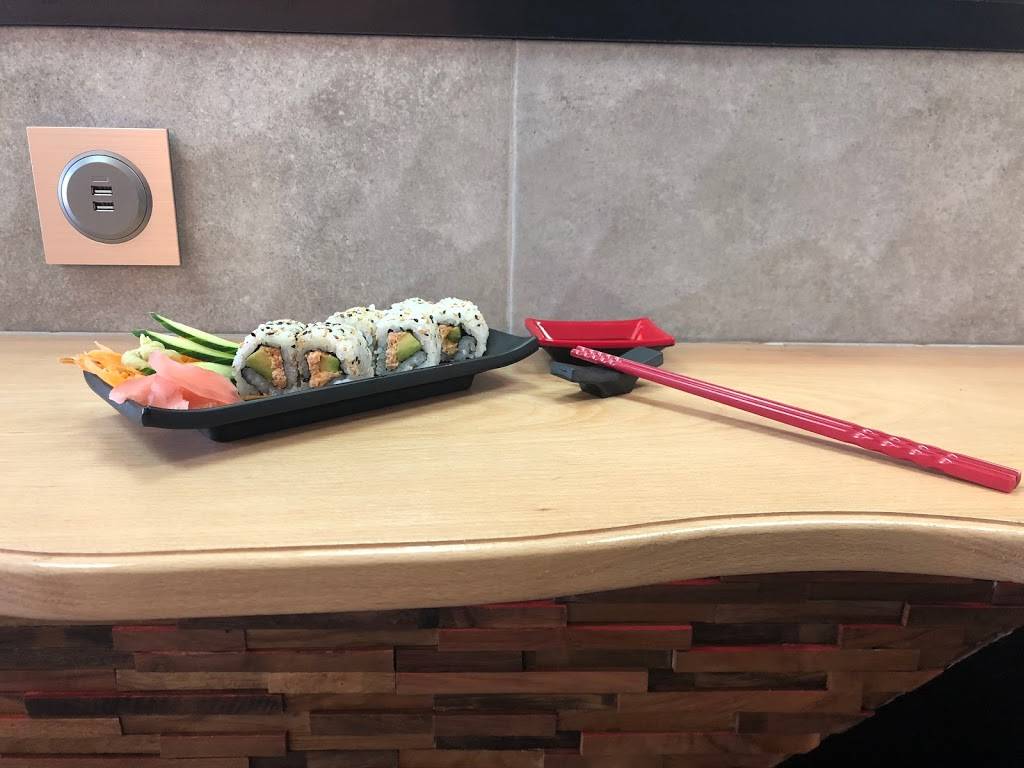 La Fabrique a Sushi Japonais Vernouillet - Chopsticks Dish Cuisine Food Sushi