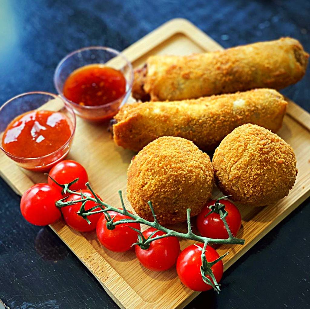 Cosmos Coffee Américain Noisy-le-Sec - Dish Food Cuisine Ingredient Croquette