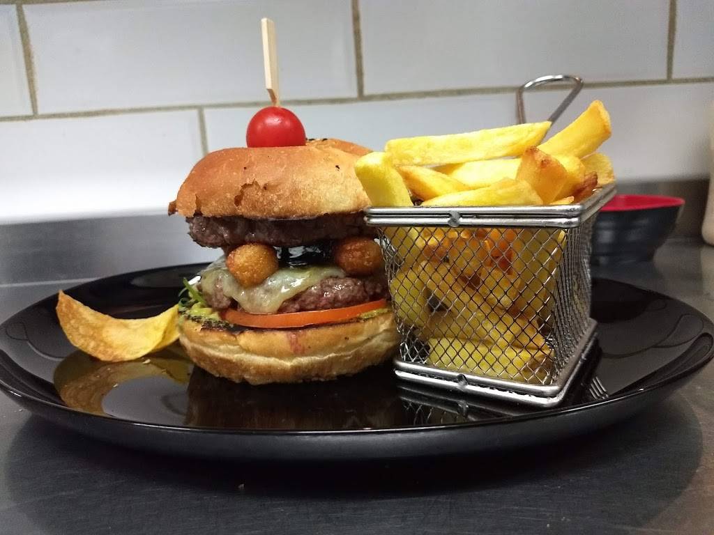 La Factory Burger Brasserie Issy-les-Moulineaux - Dish Food Cuisine Junk food Hamburger