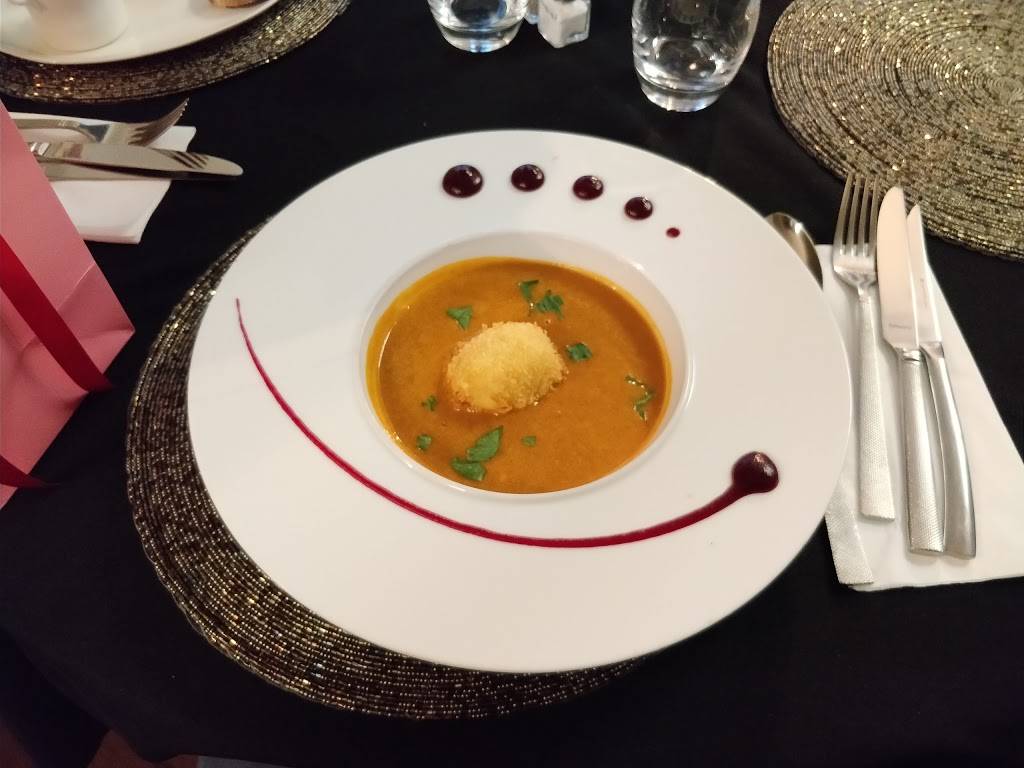 Le Crystal Paris Paris - Dish Food Cuisine Ingredient Bisque