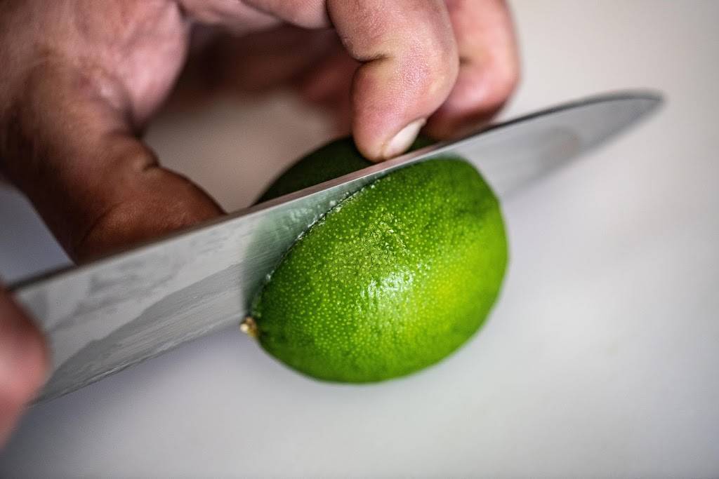 Nobushi Le Pontet - Food Hand Plant Lime Fruit