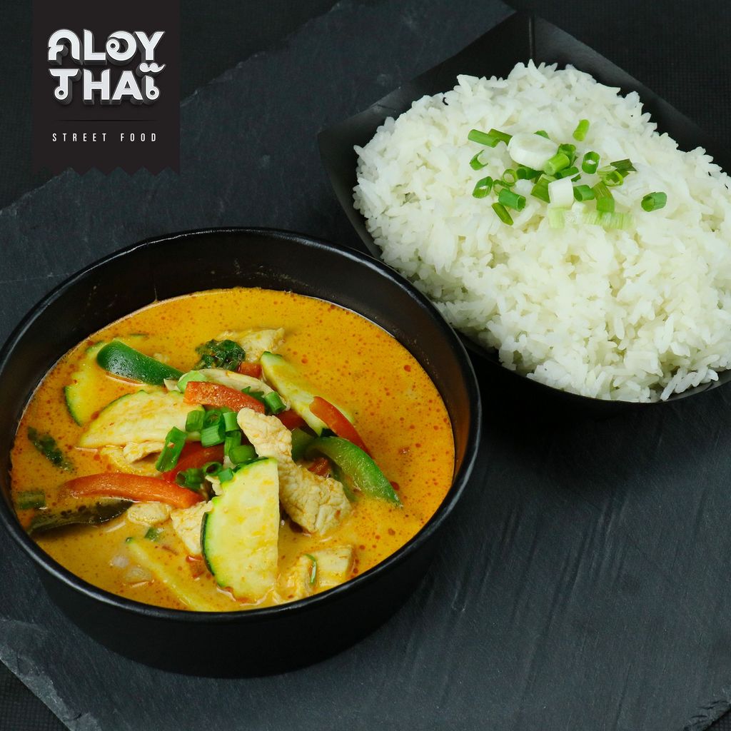 Aloy Thai - Montrouge Thaïlandais Montrouge - Dish Food Cuisine Yellow curry Steamed rice