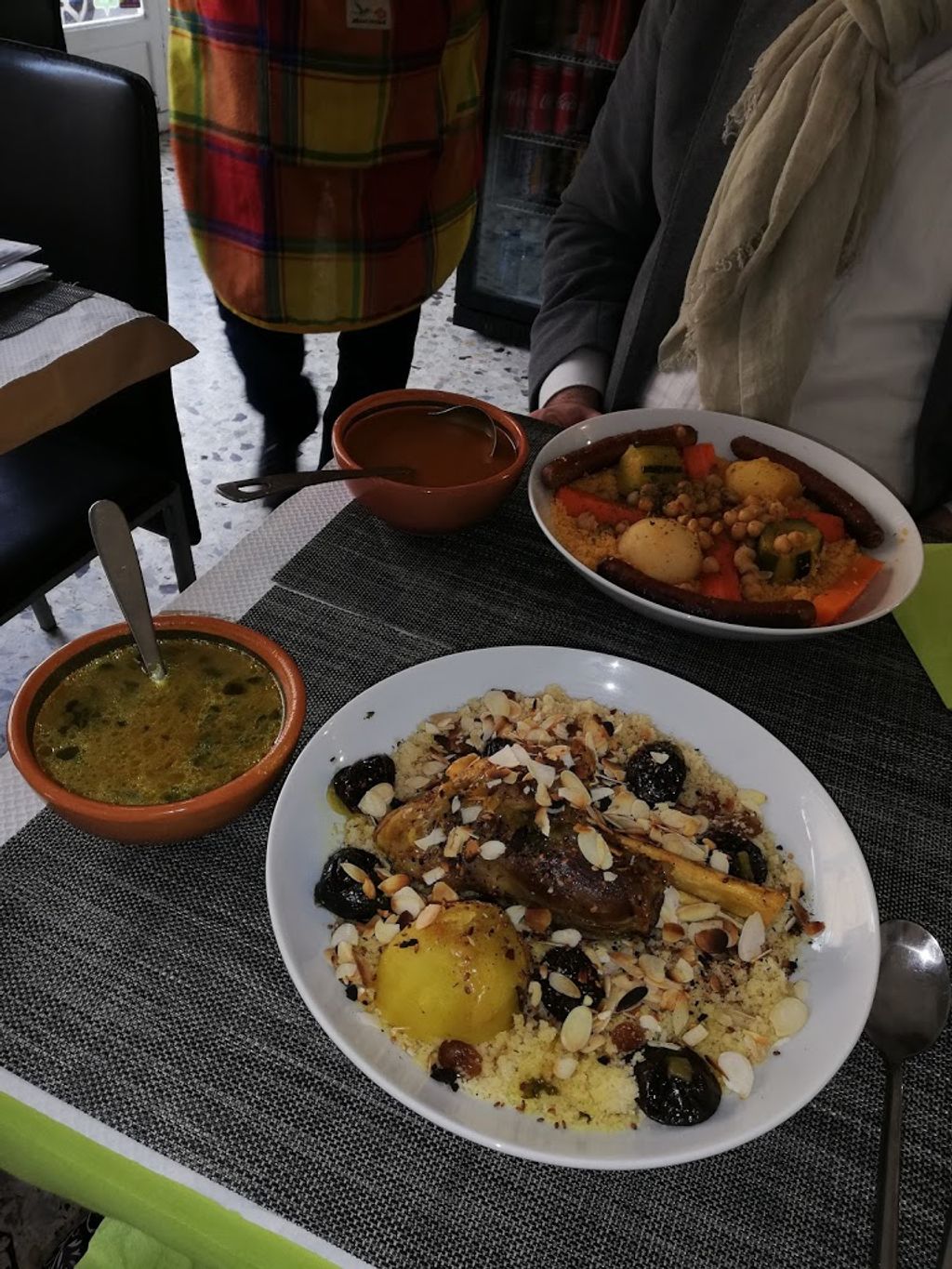 Les Délíces D' Aladin Couscous Livraison Tajines Nice - Dish Food Cuisine Meal Ingredient