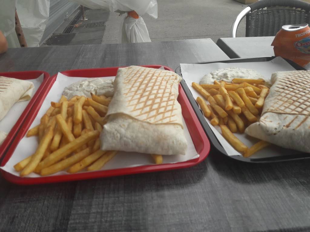 Kebab De La Gare Fast-food Clermont-Ferrand - Dish Food Junk food Fast food French fries