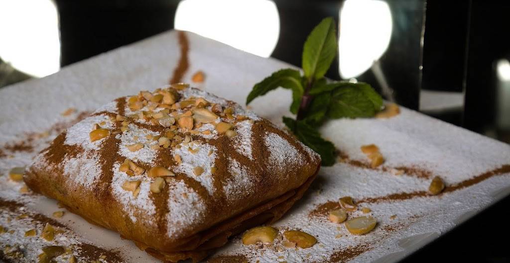 Le Palmier Dijon - Dish Food Cuisine Ingredient Powdered sugar