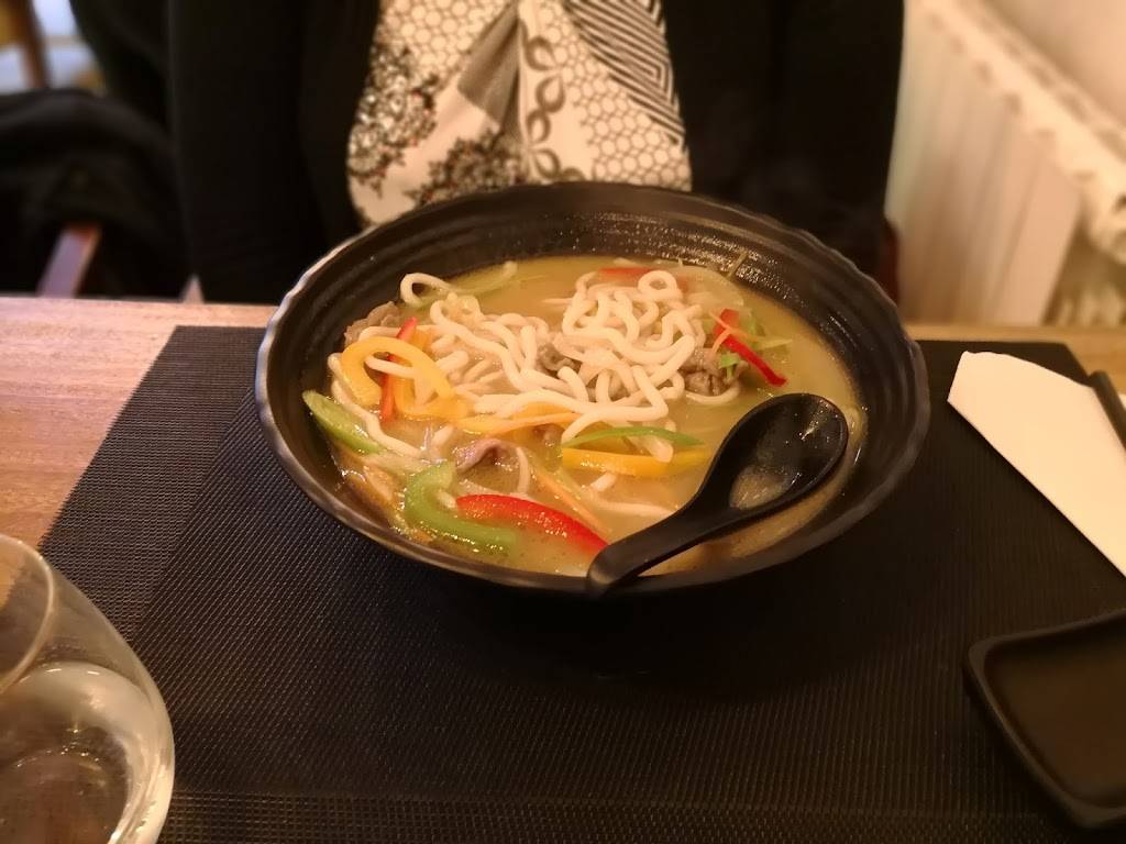The Red & Luna Grillades Nantes - Dish Food Cuisine Noodle soup Okinawa soba