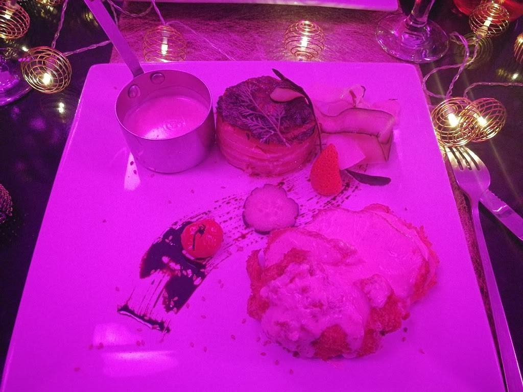 L'anonyme Français Montpellier - Pink Magenta Food Dessert