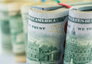 外国債券とは？メリットやリスク、購入方法について解説