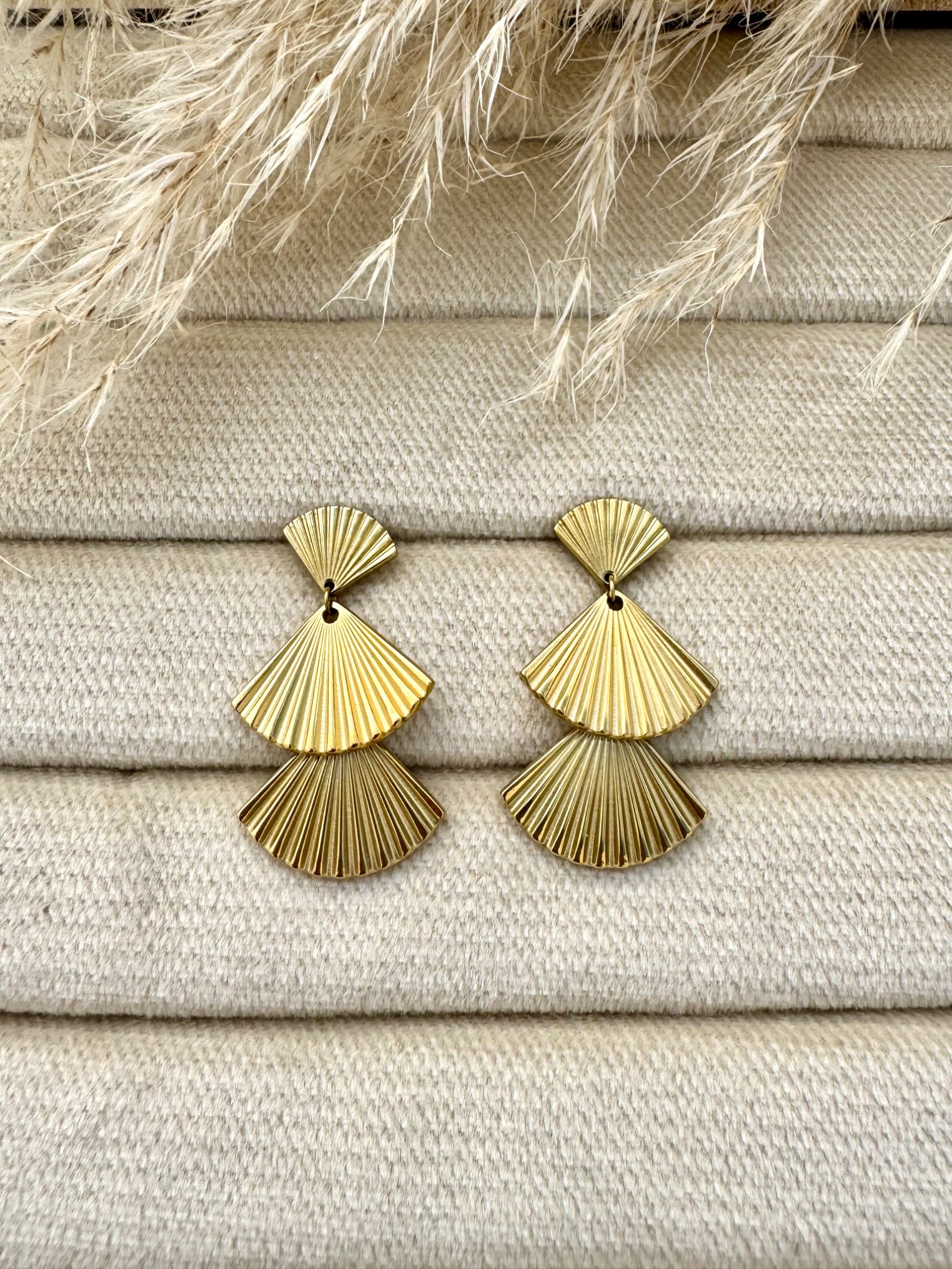 Boucles D’oreilles Vanna en acier inoxydable ✨🐚